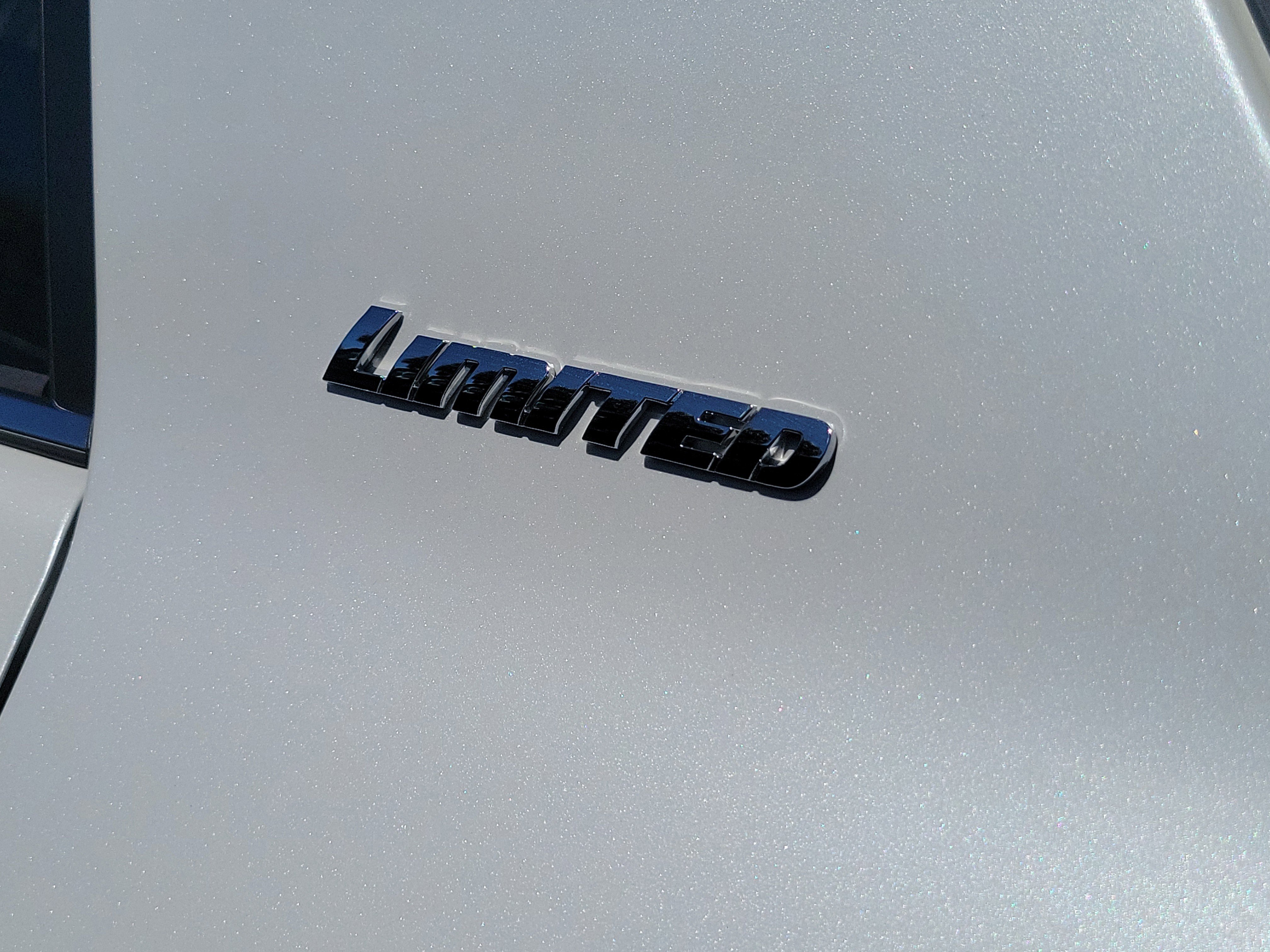 Used 2024 Toyota 4Runner Limited image 10