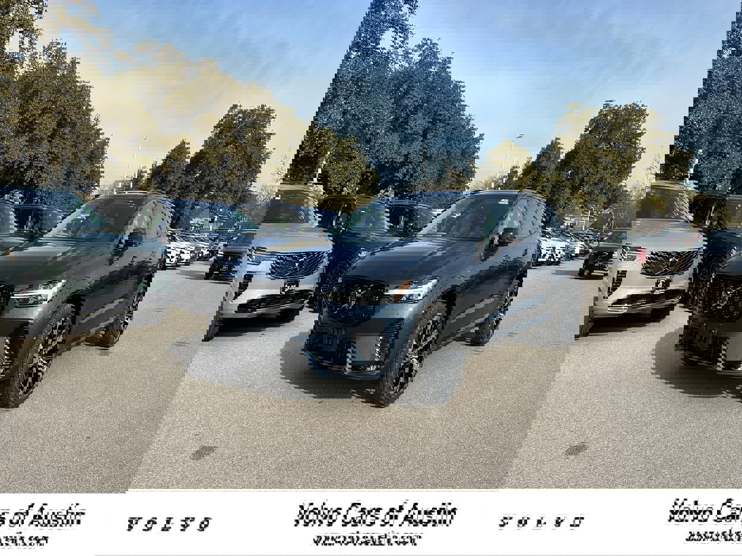 New 2025 Volvo XC60 B5 Ultra