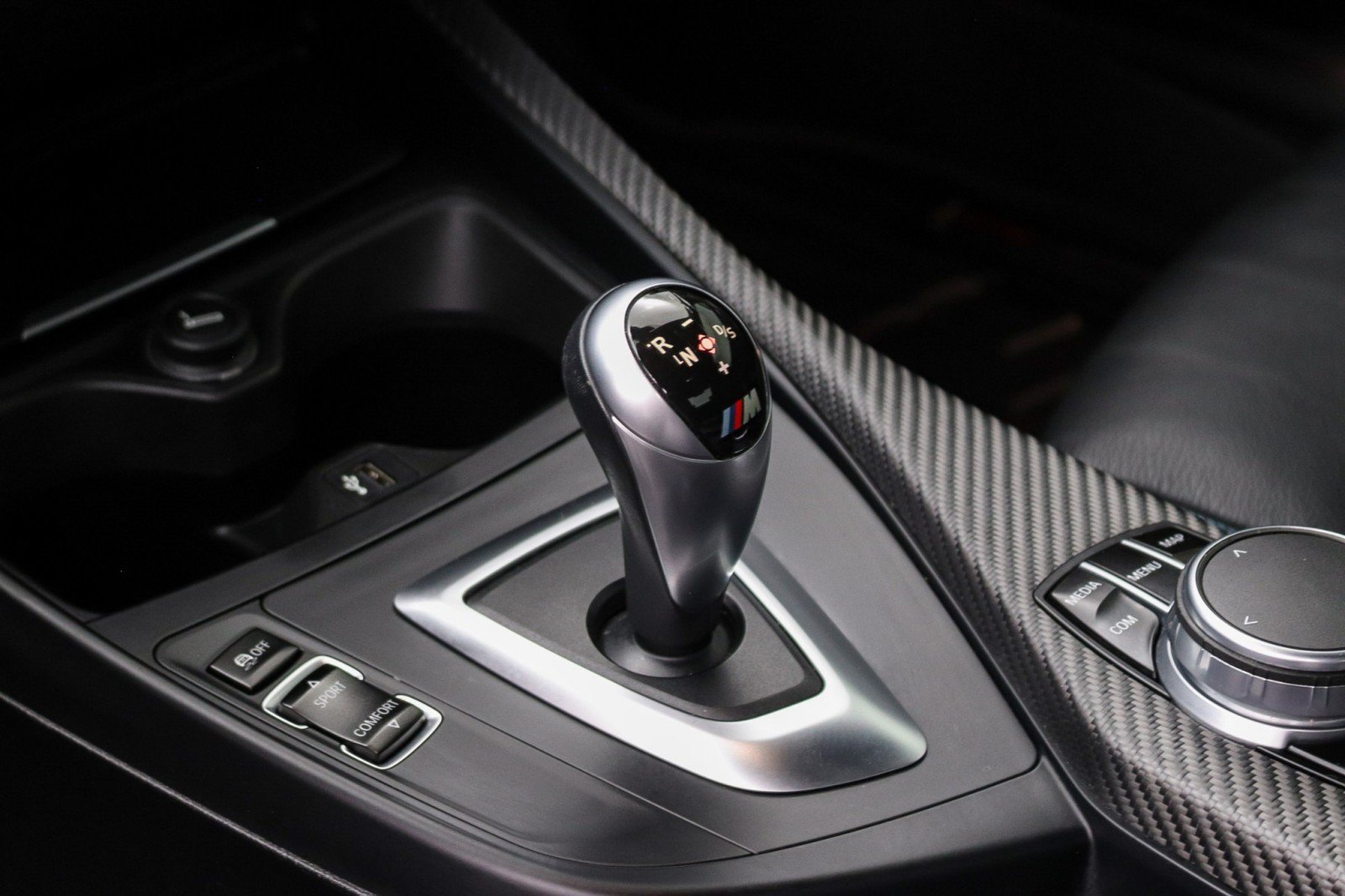 Used 2017 BMW M2 RWD image 26