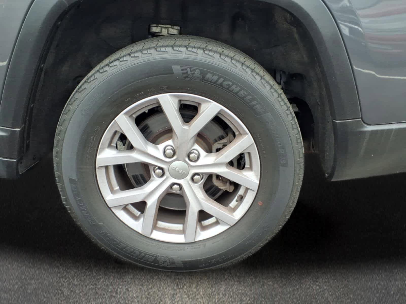 Used 2022 Jeep Grand Cherokee L Limited AWD/4WD image 10