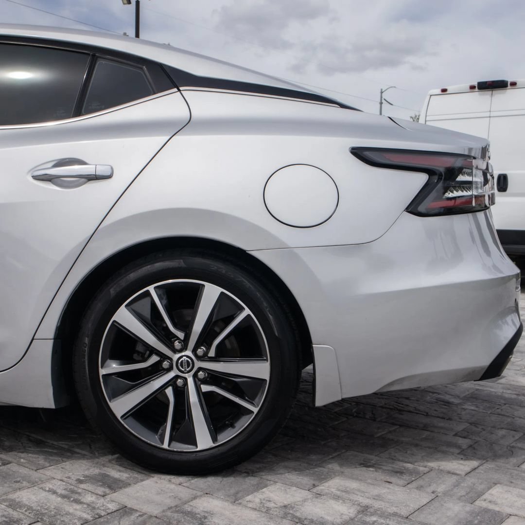 Used 2020 Nissan Maxima 3.5 S w/ Floor Mat Group FWD image 13