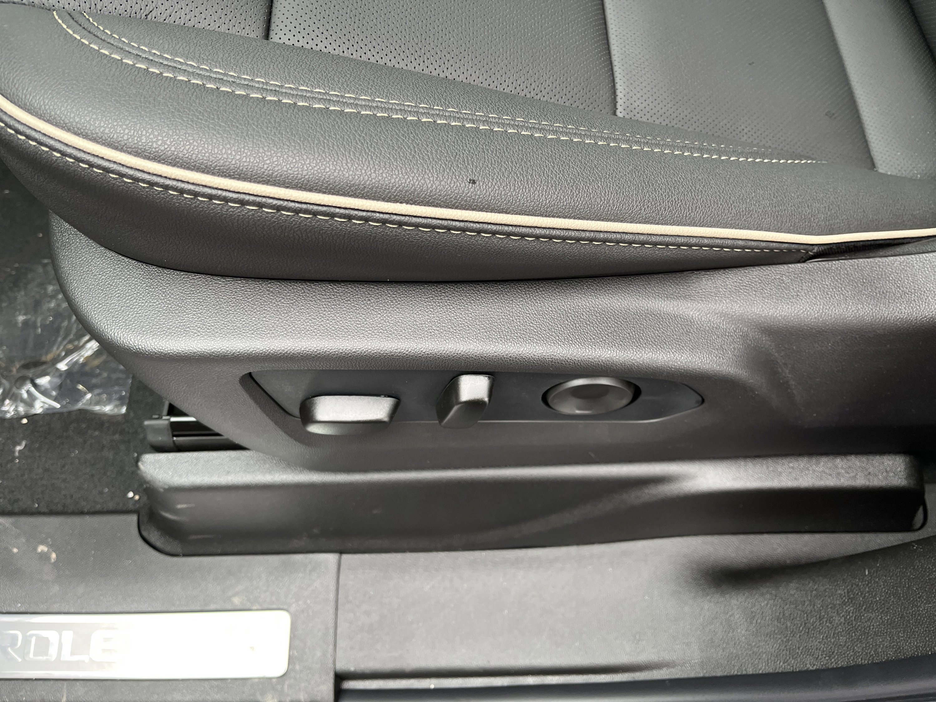 New 2026 Chevrolet Tahoe Premier image 16