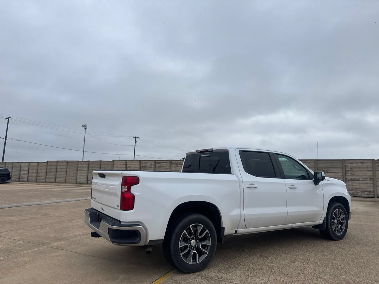 Used 2025 Chevrolet Silverado 1500 LT w/ Safety Package RWD image 24