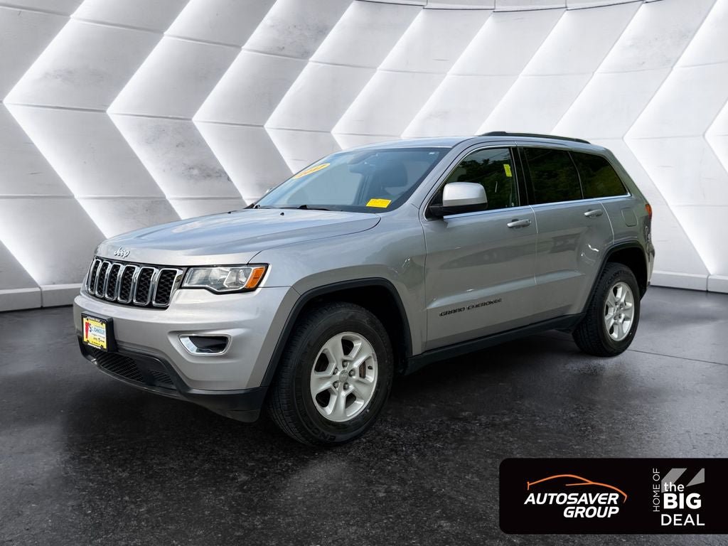 Used 2017 Jeep Grand Cherokee Laredo w/ Quick Order Package 23E AWD/4WD image 1