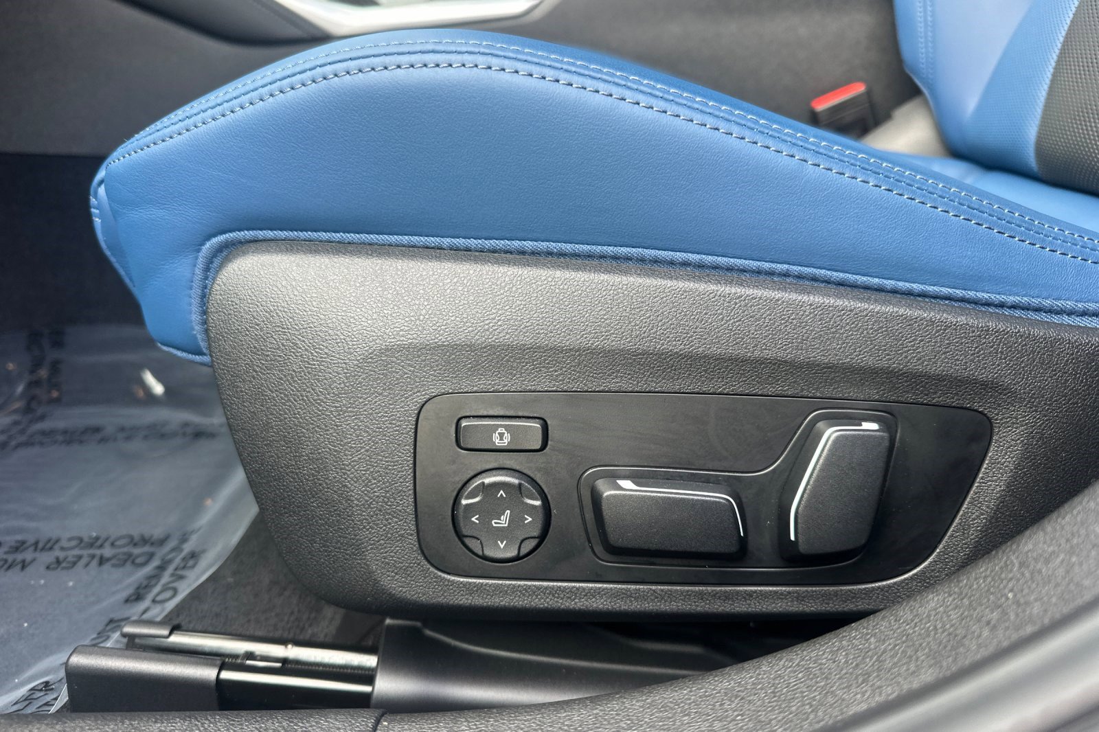 Used 2024 BMW M3 Competition w/ M Carbon Exterior Package image 14