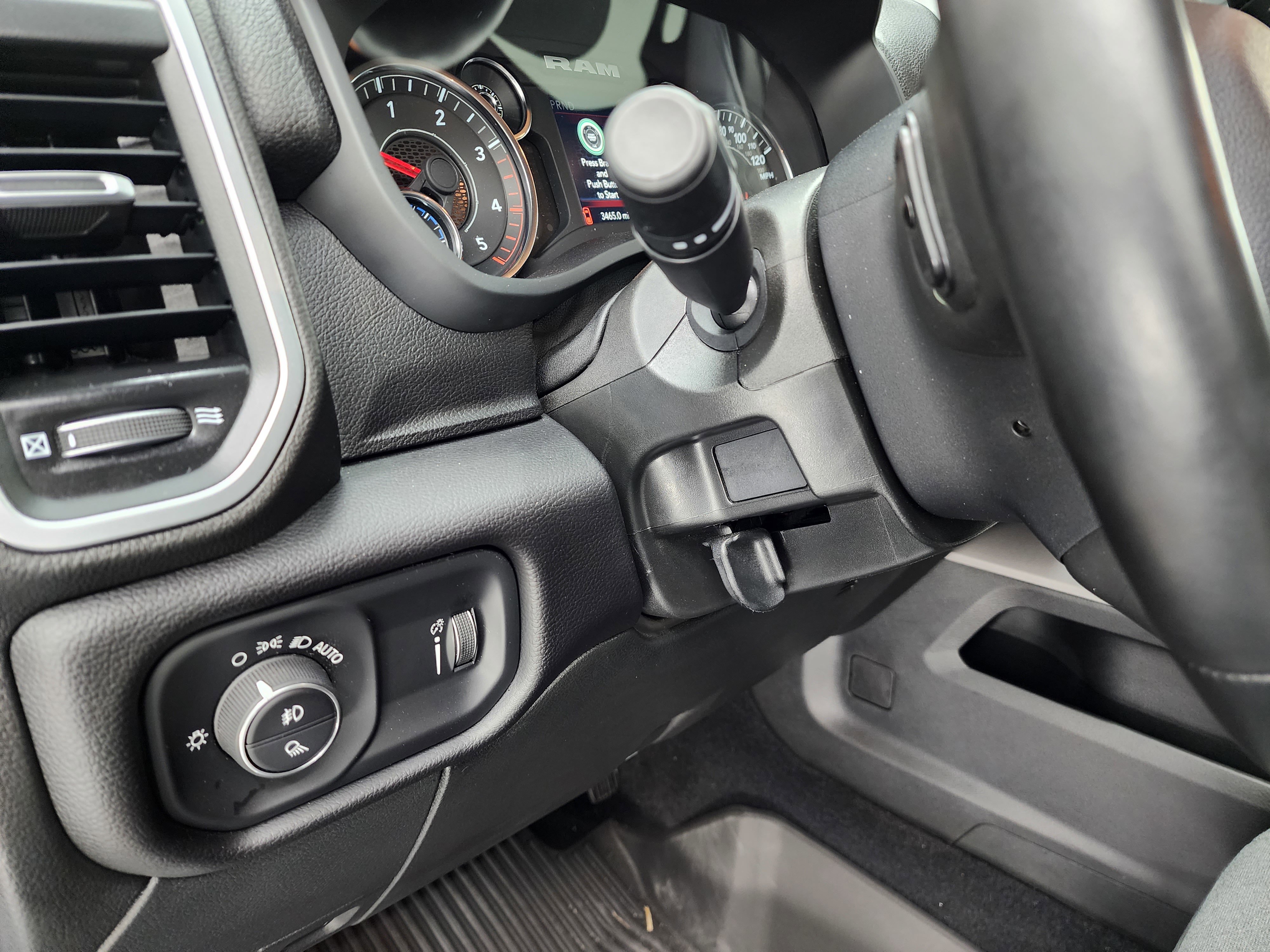 Used 2024 RAM 3500 Big Horn w/ Sport Appearance Package image 44