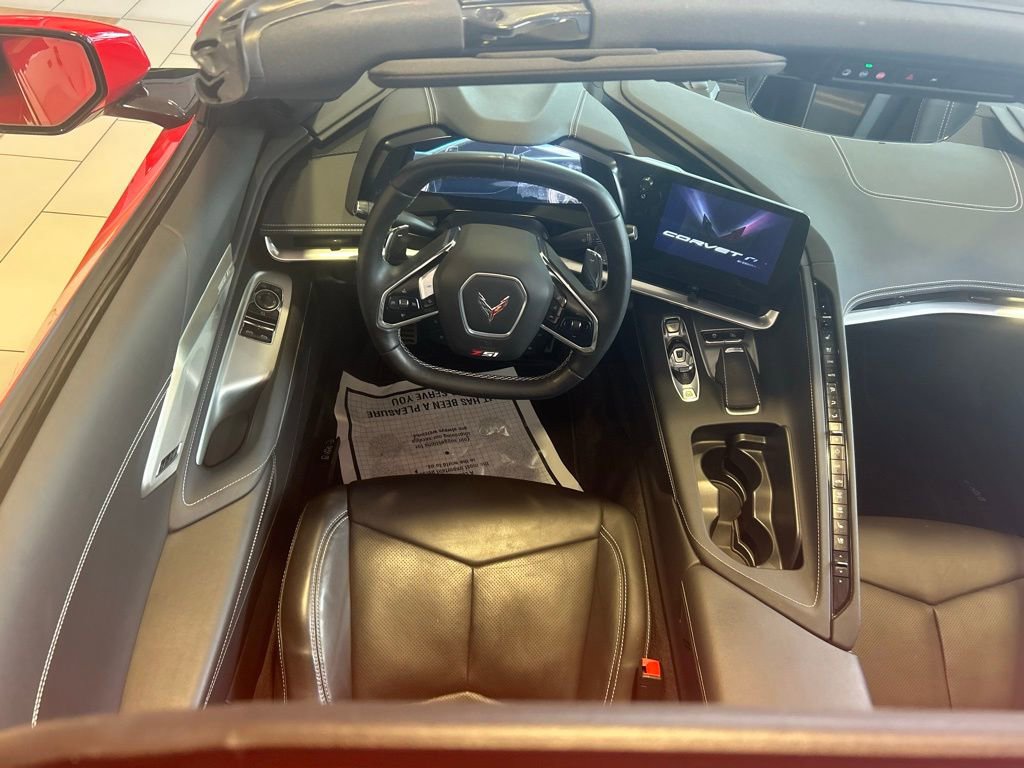 Used 2024 Chevrolet Corvette Stingray Preferred Cpe w/ Z51 Performance Package image 9
