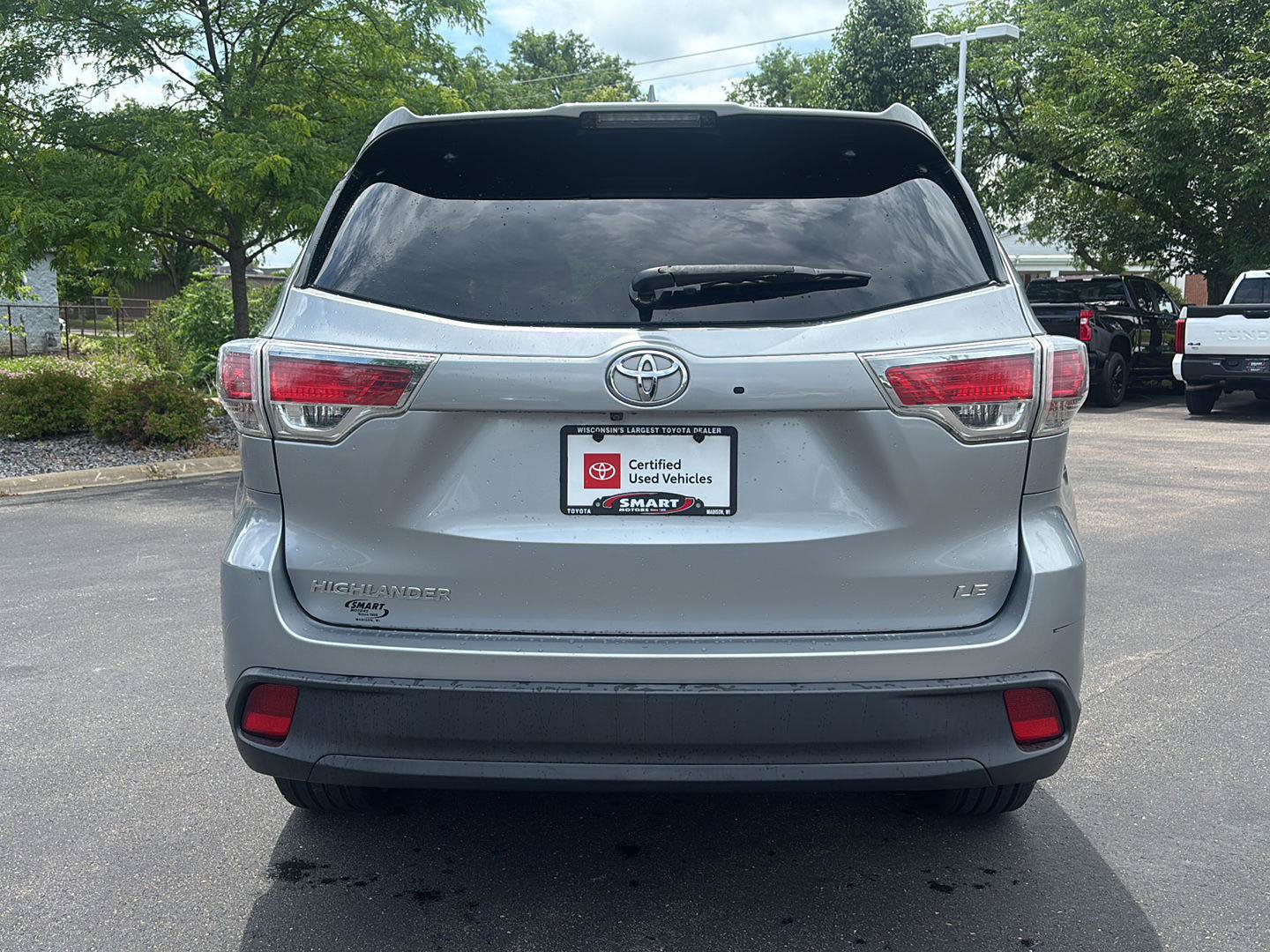 Used 2016 Toyota Highlander Plus FWD image 10