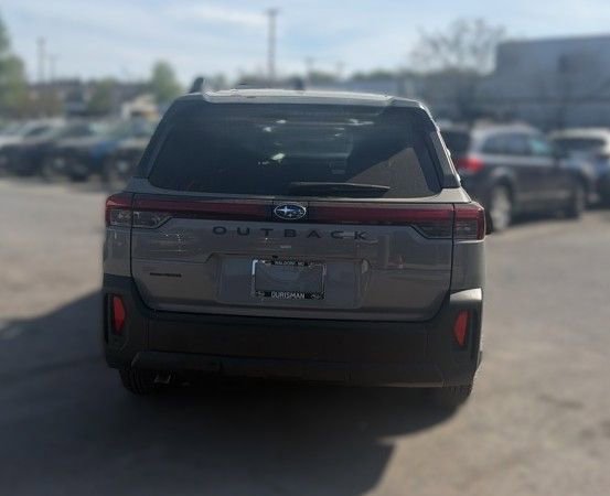 Used 2026 Subaru Outback Premium image 5