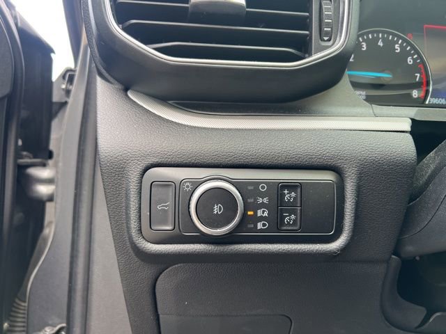 Used 2023 Ford Explorer XLT w/ Equipment Group 202A image 25