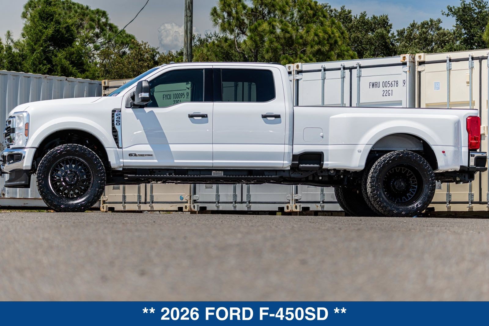 New 2026 Ford F450 XLT w/ FX4 Off-Road Package AWD/4WD image 8