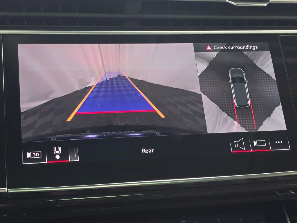 Certified 2025 Audi Q7 3.0T Premium Plus image 39