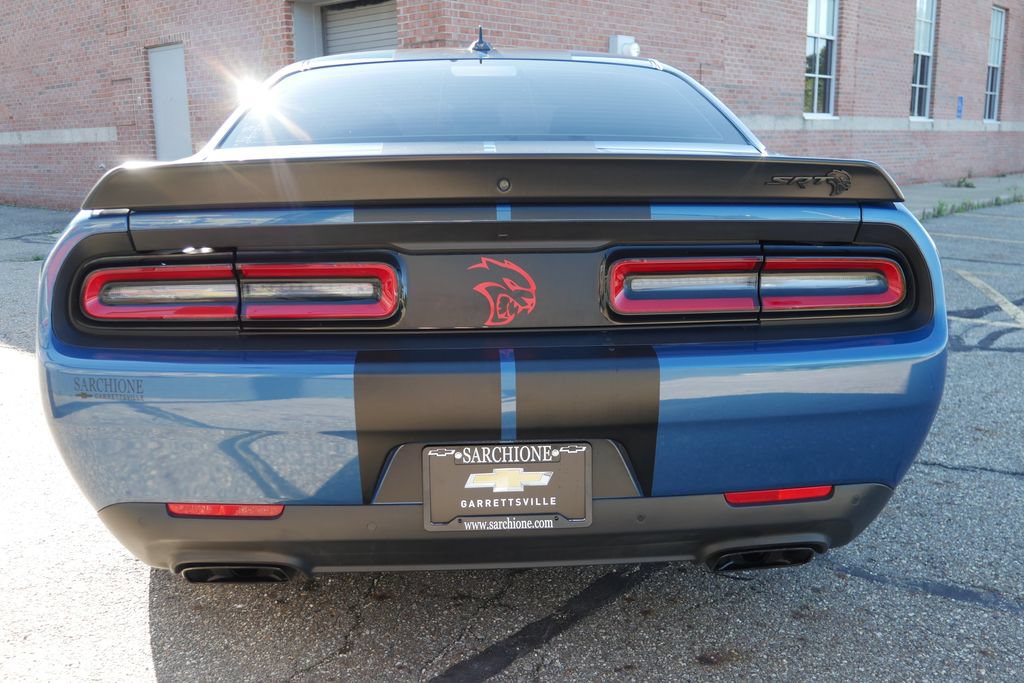 Used 2022 Dodge Challenger SRT Hellcat RWD image 9