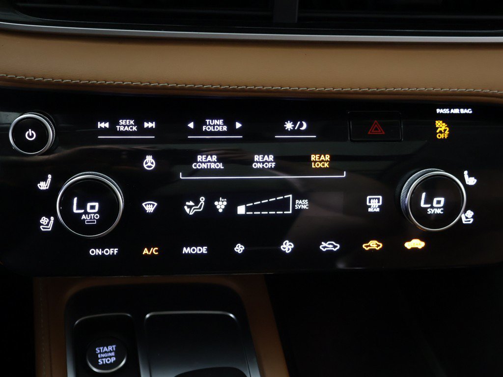 Used 2023 INFINITI QX60 Sensory w/ Vision Package AWD/4WD image 60