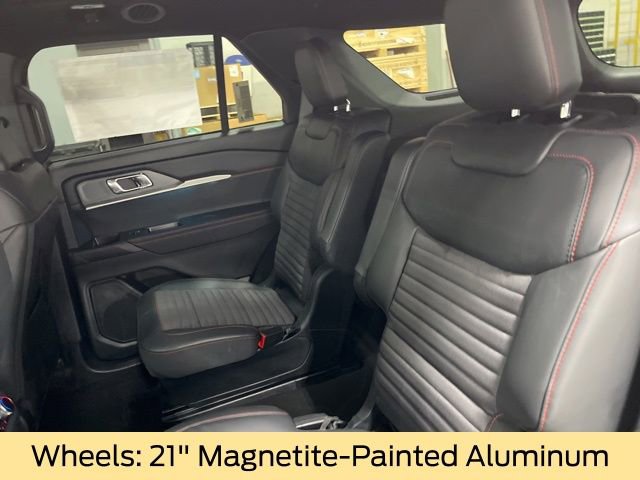 New 2026 Ford Explorer ST-Line w/ ST-Line Street Pack image 33