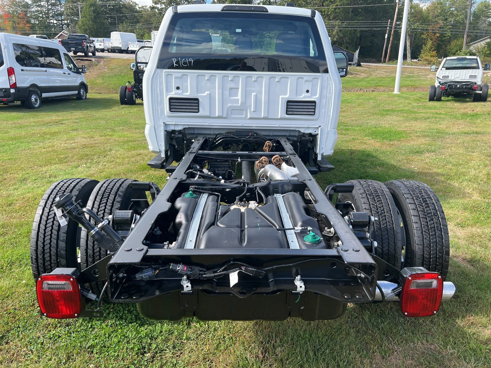 New 2026 Ford F550 4x4 Regular Cab Super Duty image 6