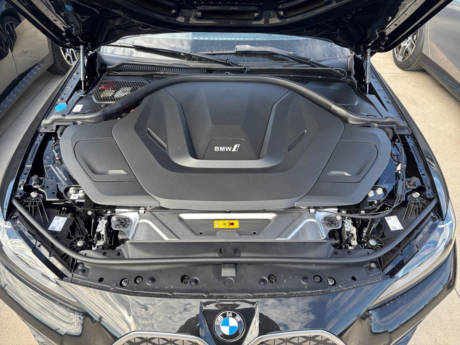 New 2026 BMW i4 xDrive40i w/ M Sport Package image 32