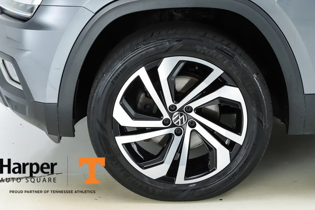 Used 2018 Volkswagen Atlas SEL AWD/4WD image 5