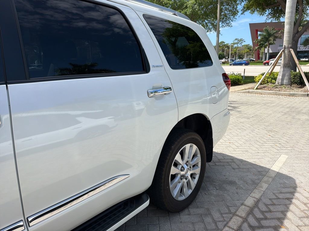 Used 2019 Toyota Sequoia Platinum image 15