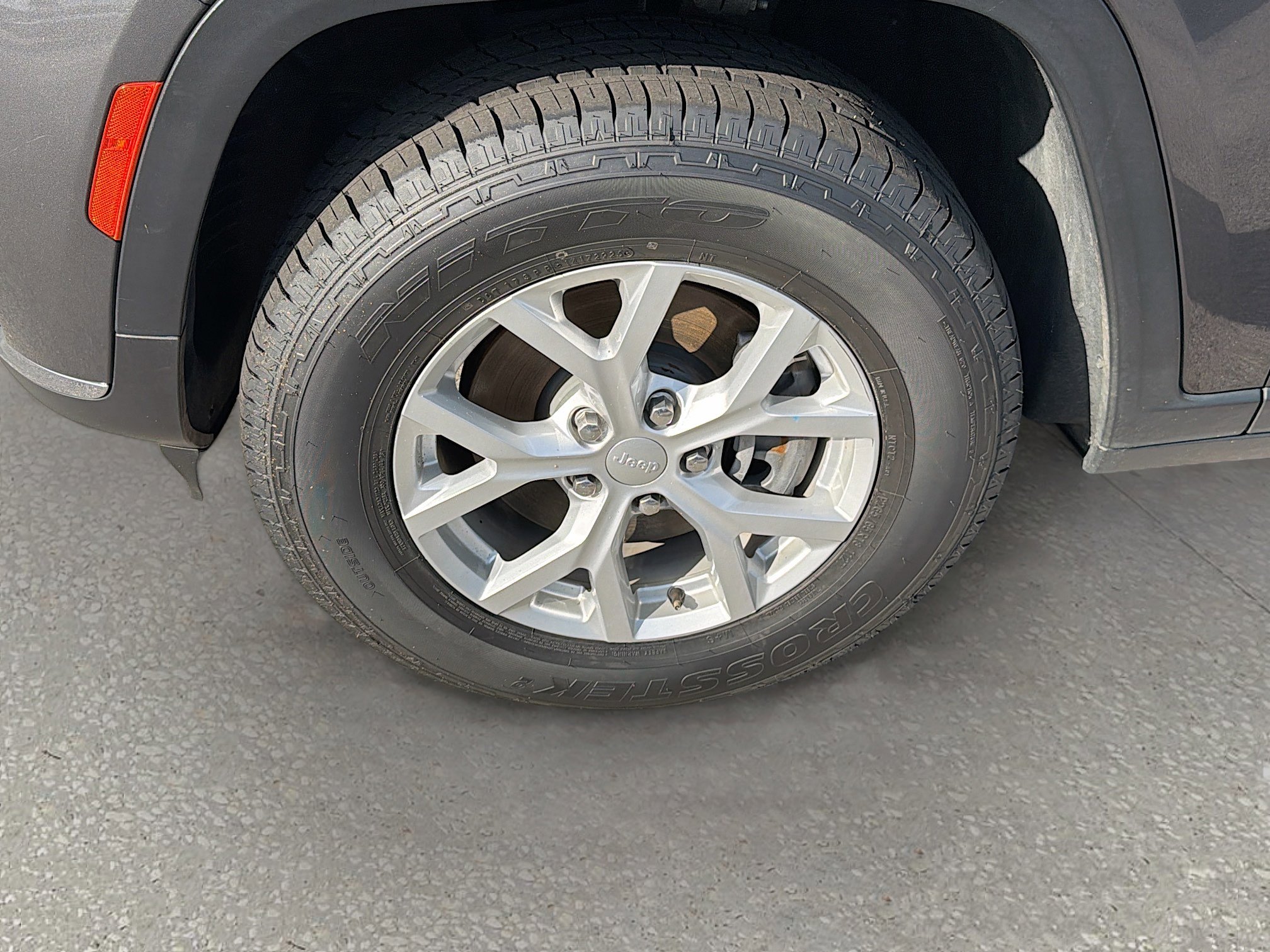 Used 2023 Jeep Grand Cherokee L Limited image 43