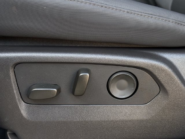 Used 2024 GMC Hummer EV 3X AWD/4WD image 32