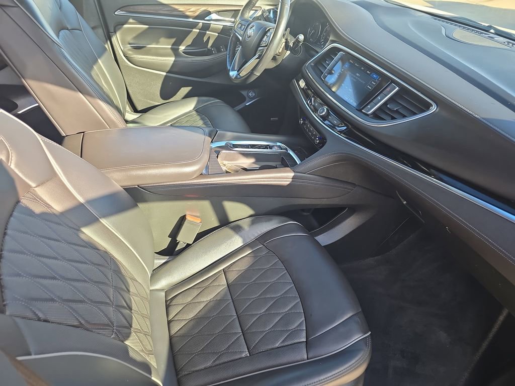 Used 2024 Buick Enclave Avenir w/ Trailering Package, 5000 lbs. FWD image 10