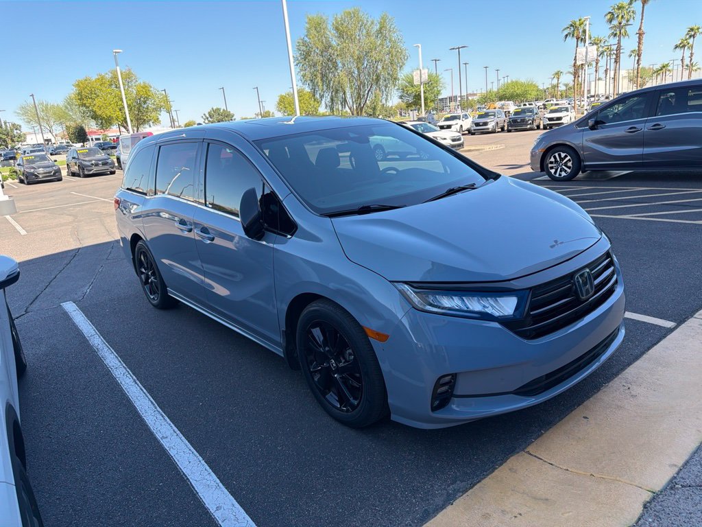 Certified 2023 Honda Odyssey Sport image 3