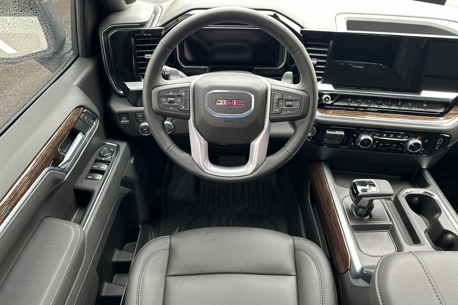 New 2026 GMC Sierra 1500 Elevation w/ Elevation Premium Package AWD/4WD image 15