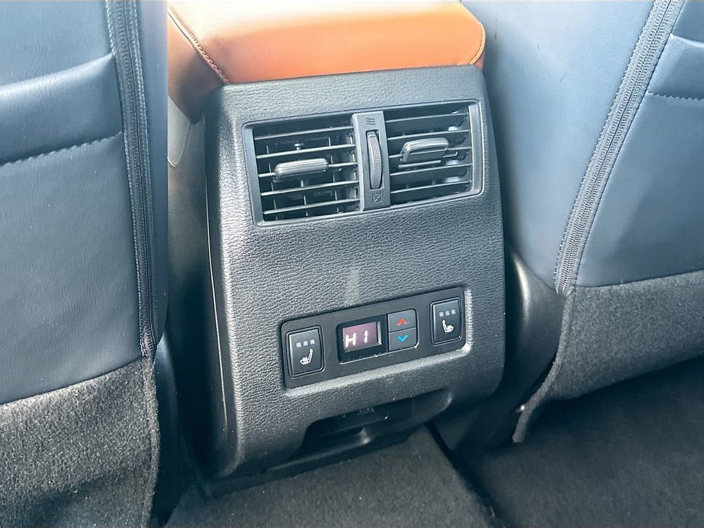 Used 2022 Mitsubishi Outlander SEL image 26