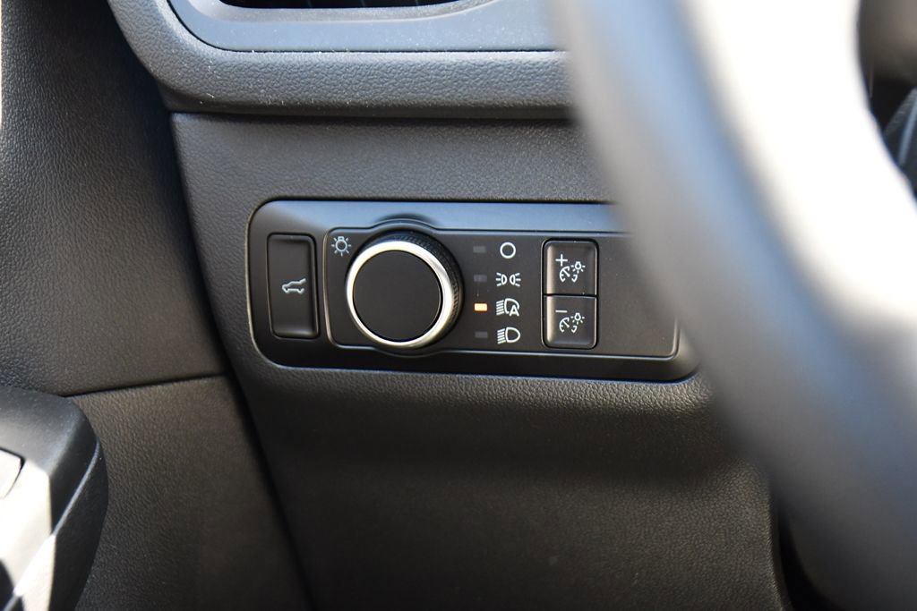 Used 2022 Ford Escape SE w/ SE Sport Appearance Package AWD/4WD image 37