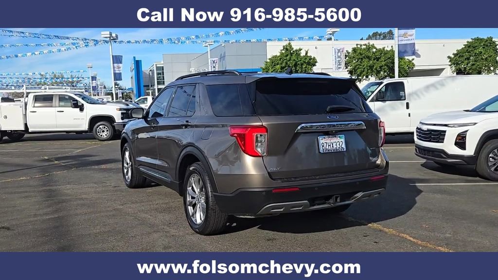 Used 2021 Ford Explorer XLT w/ Equipment Group 202A image 9