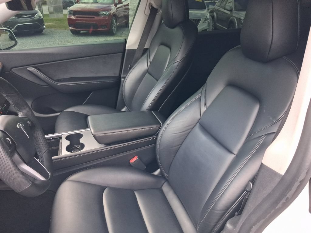 Used 2021 Tesla Model Y Long Range AWD/4WD image 5