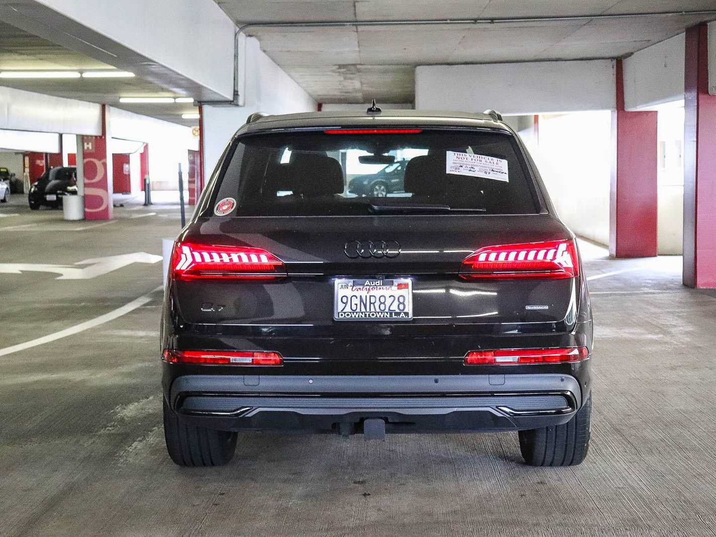 Used 2023 Audi Q7 2.0T Premium Plus w/ Premium Plus Package AWD/4WD image 3