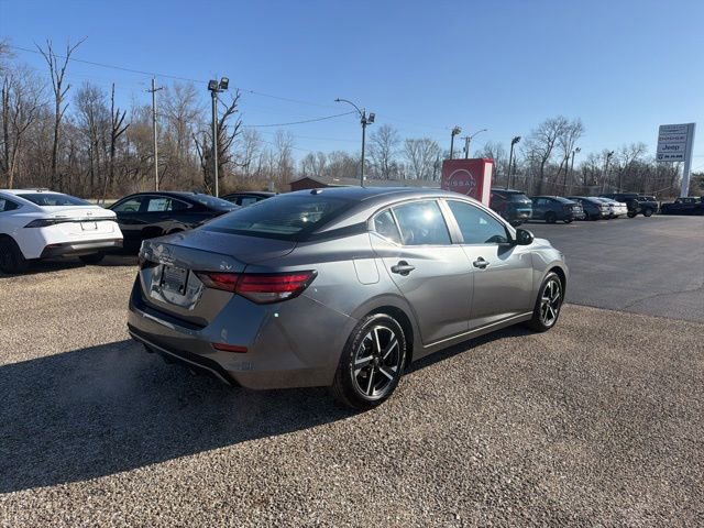 Used 2024 Nissan Sentra SV image 4