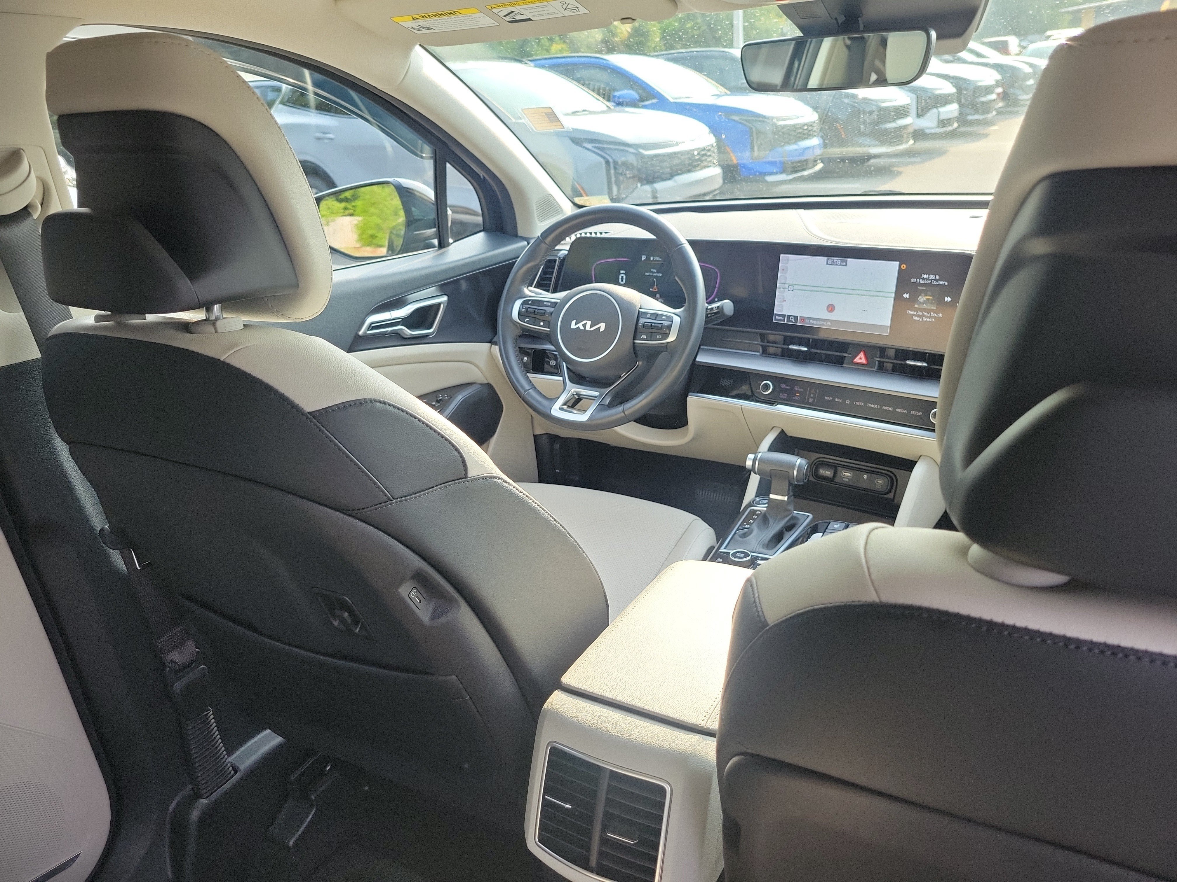 Certified 2024 Kia Sportage EX FWD image 13