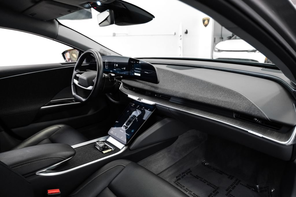 Used 2025 Lucid Air Touring AWD/4WD image 12
