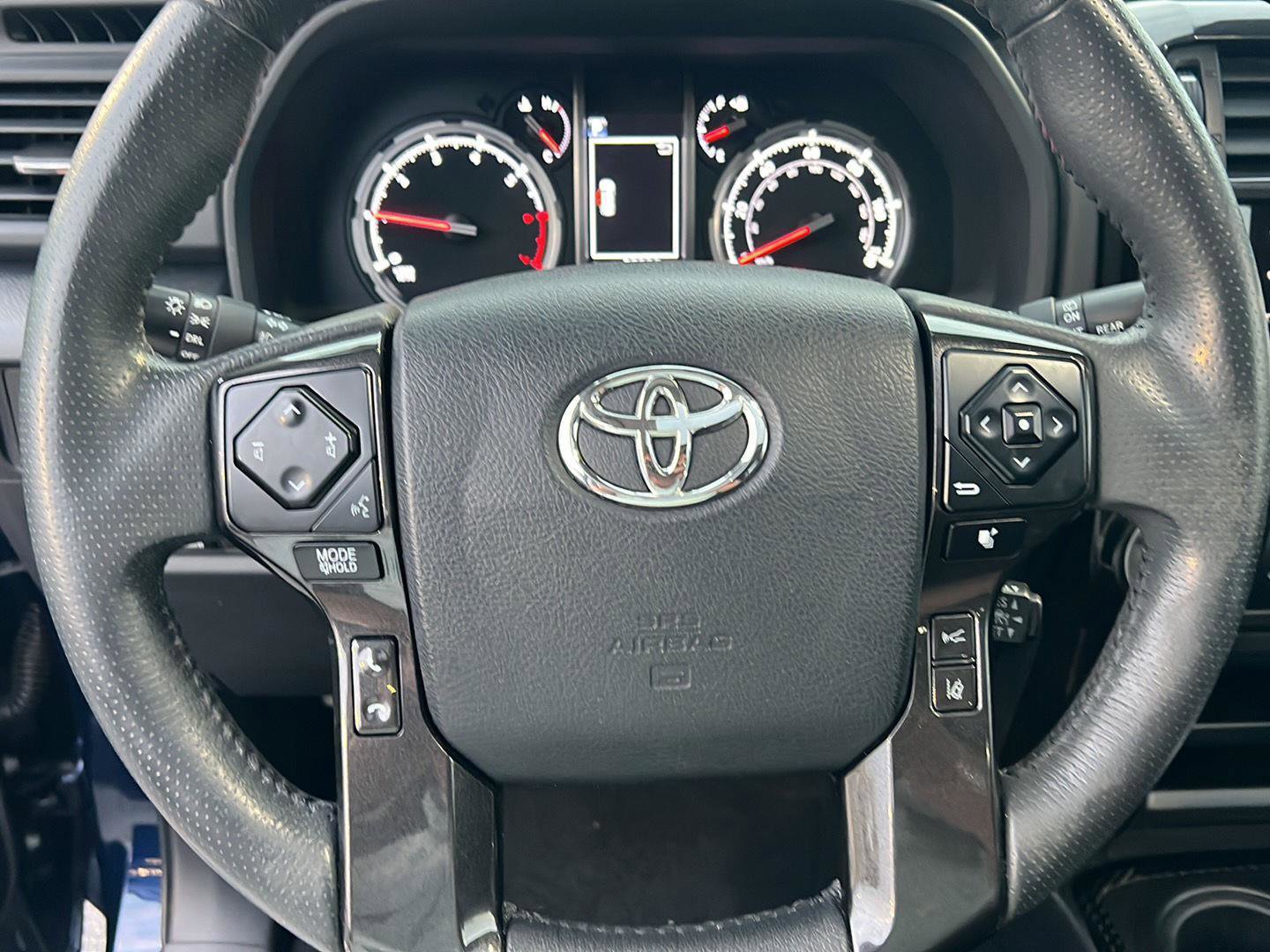 Certified 2022 Toyota 4Runner TRD Off-Road Premium w/ Moonroof Package image 20