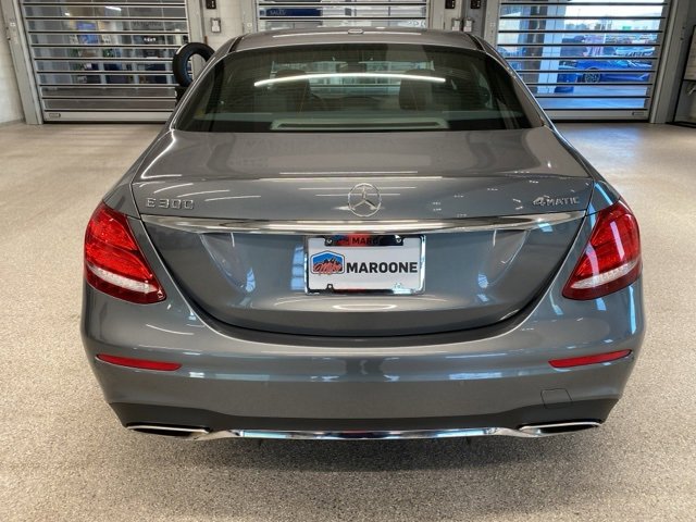 Used 2019 Mercedes-Benz E 300 4MATIC image 6