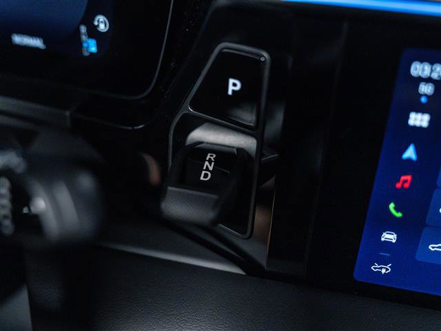 New 2025 Porsche Macan 4S Electric image 28