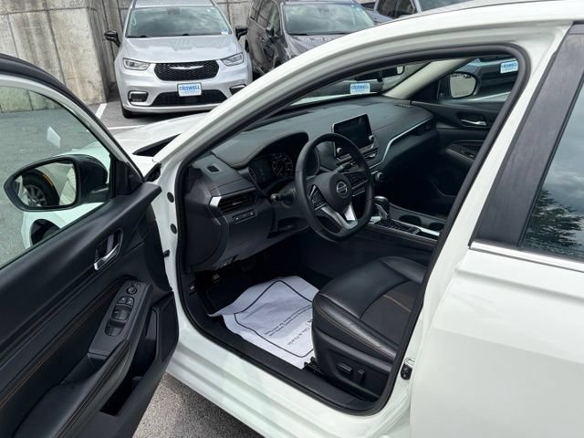 Used 2021 Nissan Altima 2.5 SR FWD image 12