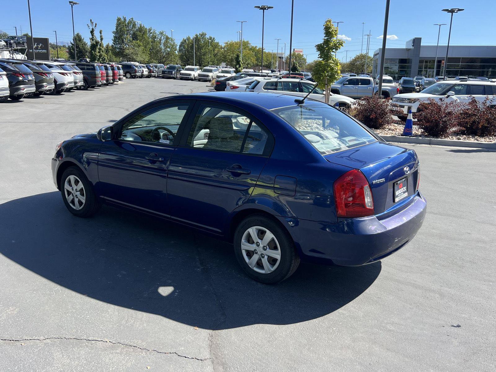 Used 2010 Hyundai Accent GLS FWD image 11