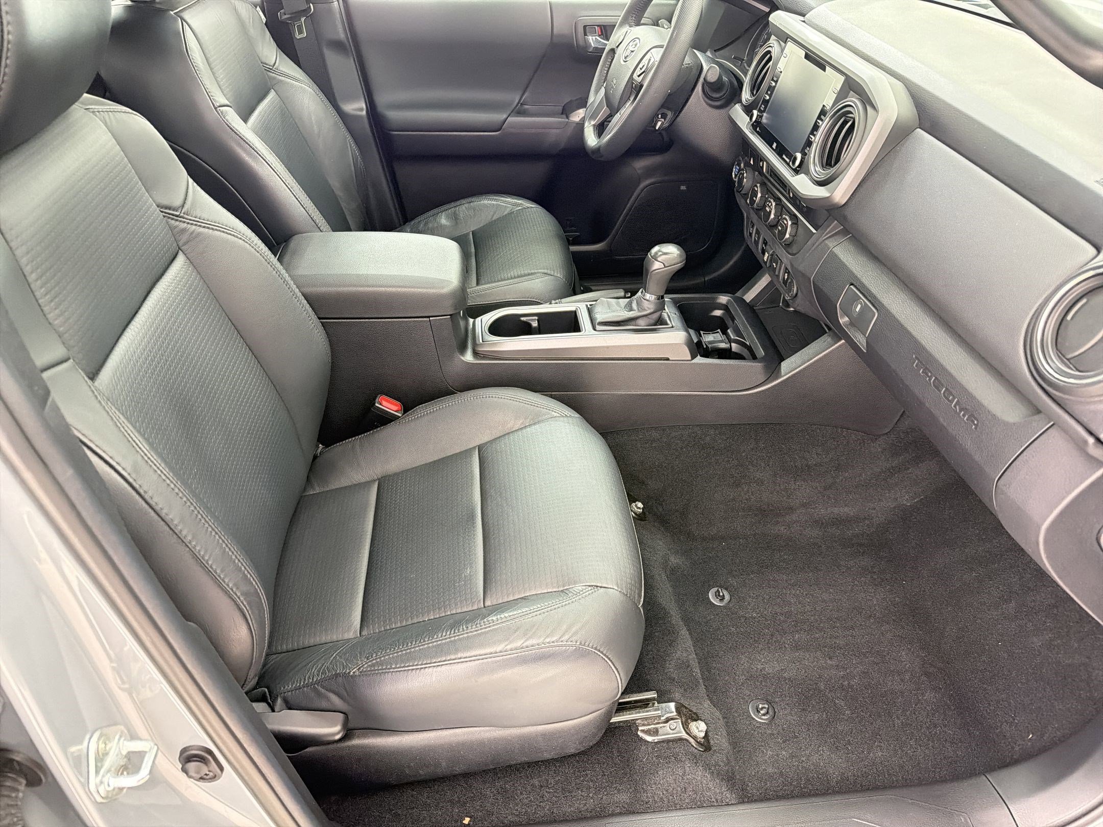 Used 2021 Toyota Tacoma TRD Sport w/ TRD Premium Sport Package image 30