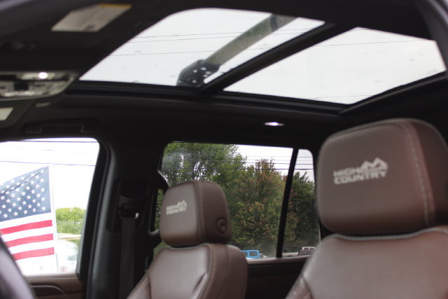 Used 2022 Chevrolet Tahoe High Country w/ Max Trailering Package AWD/4WD image 18