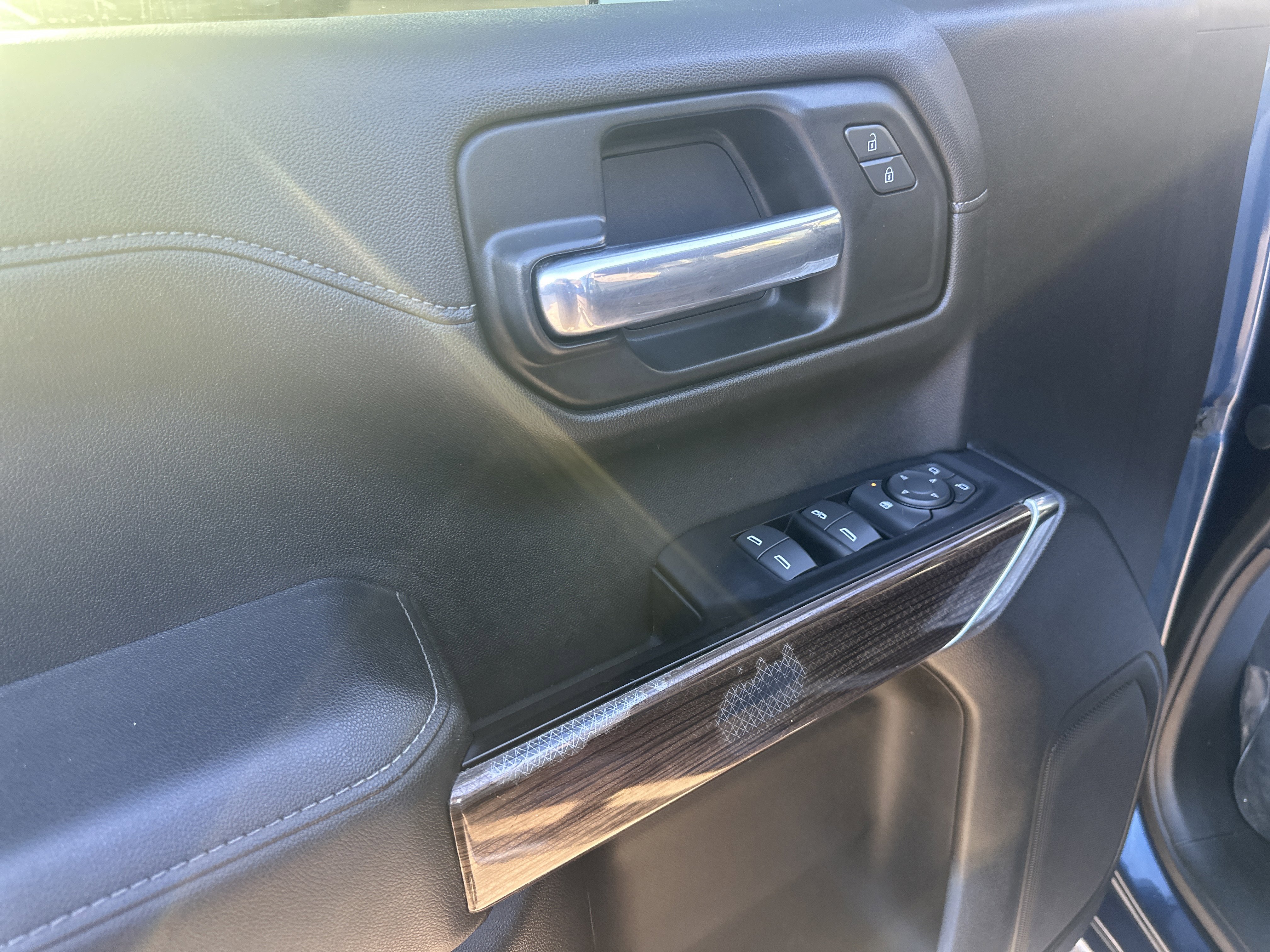 Used 2019 Chevrolet Silverado 1500 LT w/ All-Star Edition image 15