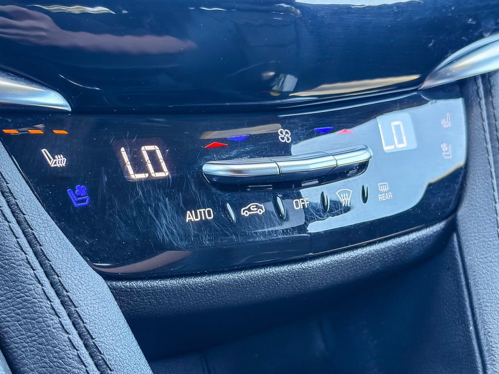 Certified 2024 Cadillac XT6 Sport w/ Technology Package AWD/4WD image 24