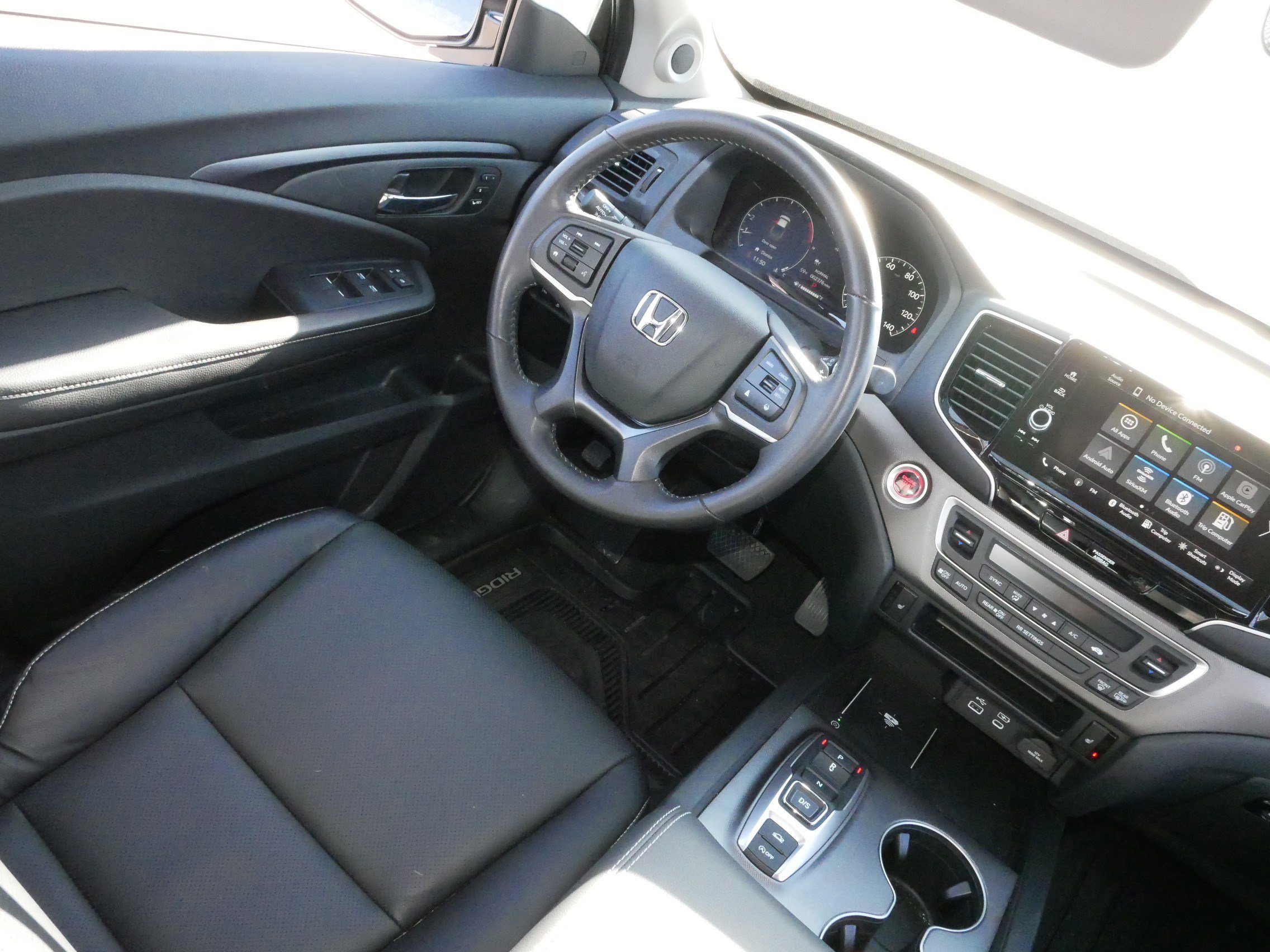 Certified 2025 Honda Ridgeline RTL image 9