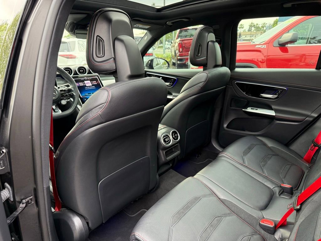 Used 2024 Mercedes-Benz GLC 43 AMG 4MATIC image 26