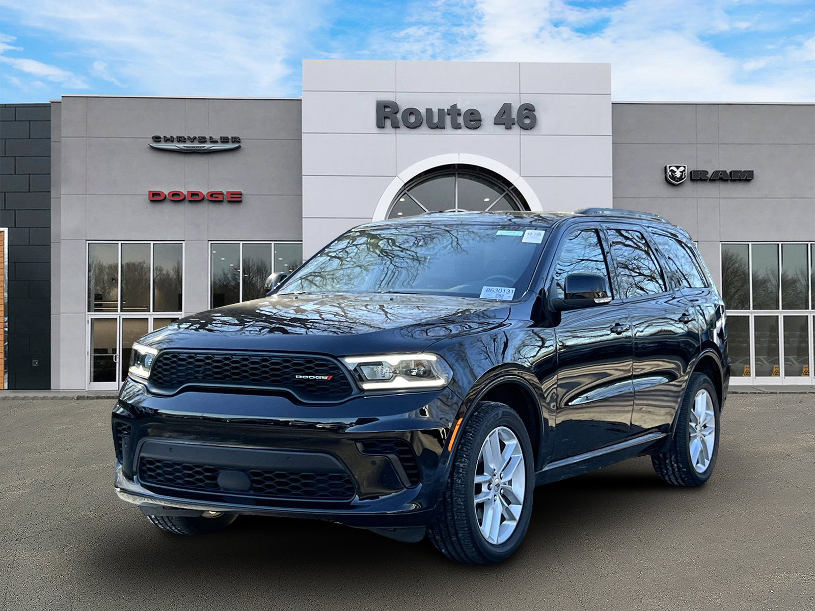 Used 2024 Dodge Durango GT image 2