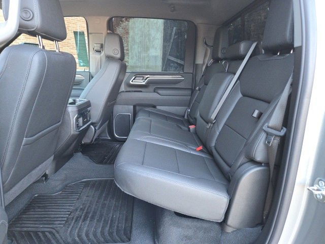 Certified 2025 Chevrolet Silverado 2500 LTZ w/ LTZ Convenience Package image 16