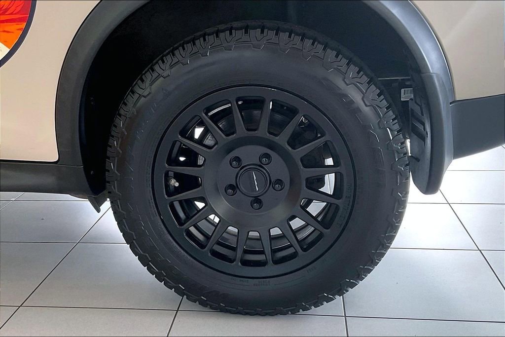 Used 2016 Nissan Juke SL image 6